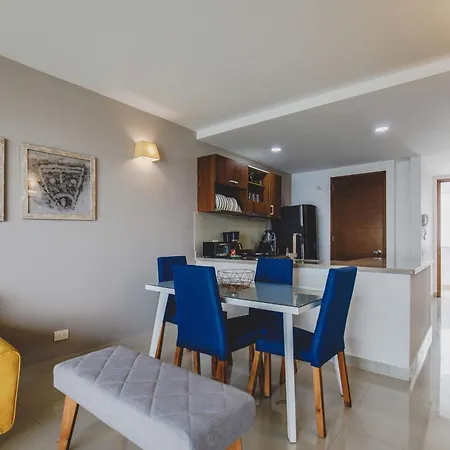 The Tropical And Chic Flat At 20b2 *