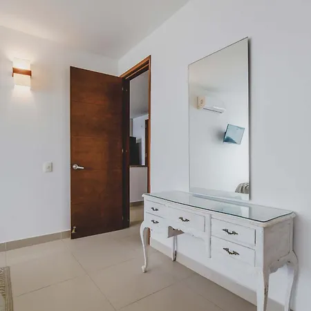 The Tropical And Chic Flat At 20b2 Apartamento *