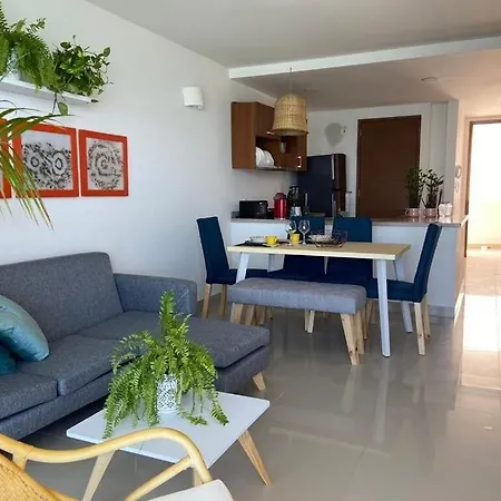The Tropical And Chic Flat At 20b2 Apartamento