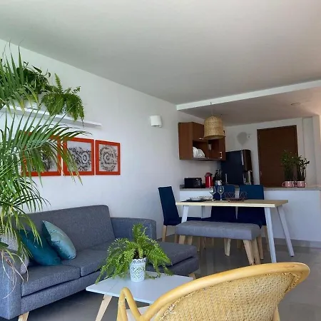 The Tropical And Chic Flat At 20b2
