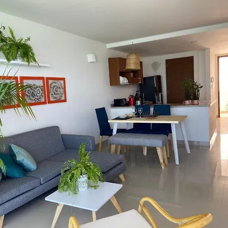 The Tropical And Chic Flat At 20b2 *