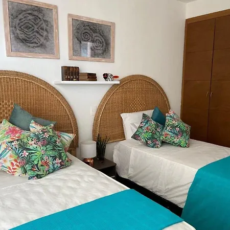 The Tropical And Chic Flat At 20b2 *