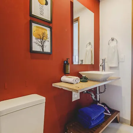 The Tropical And Chic Flat At 20b2 *
