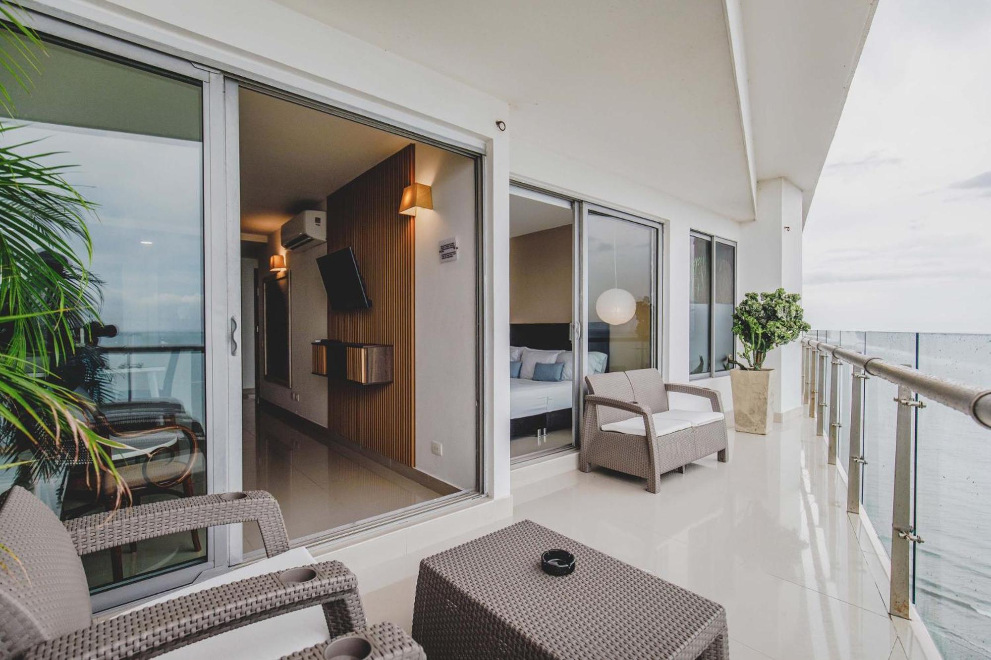 The Tropical And Chic Flat At 20b2 Apartamento